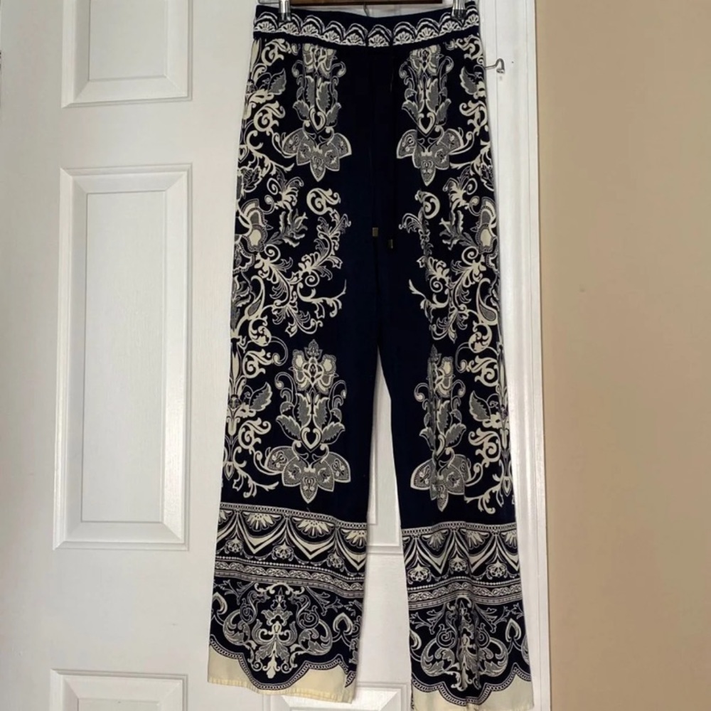 Flowy pants